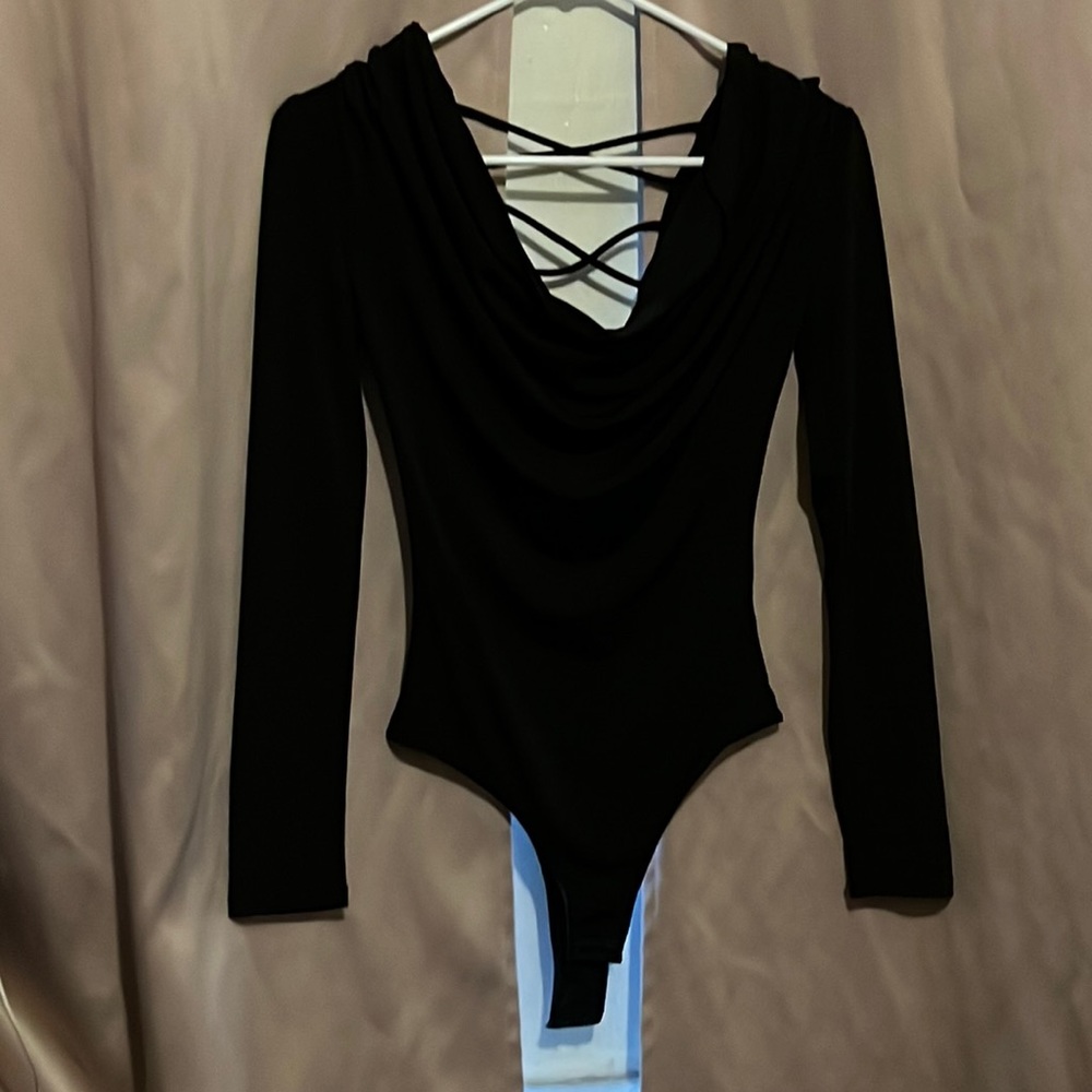 Black body con, long sleeve snap crotch 🖤